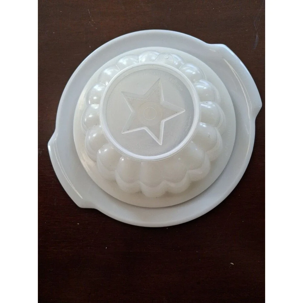 Vintage Tupperware White Jel-N-Serve Jello Mold, Tray, 4 Inserts Jello